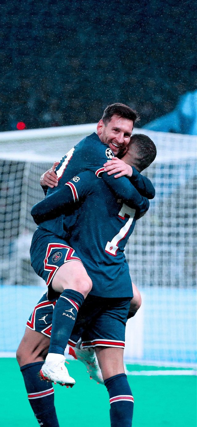 25赛季日职乙常规赛大结局：水户队史首度升级，富山奇迹保级（25赛季日乙收官：水户队史首次升J1，富山上演奇迹保级）