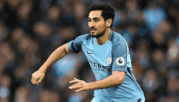 荣耀时刻！CBA新赛季揭幕战赛前，广厦领取上赛季总冠军戒指（开幕夜高光！CBA新季揭幕战前，广厦获颁上赛季总冠军戒指）