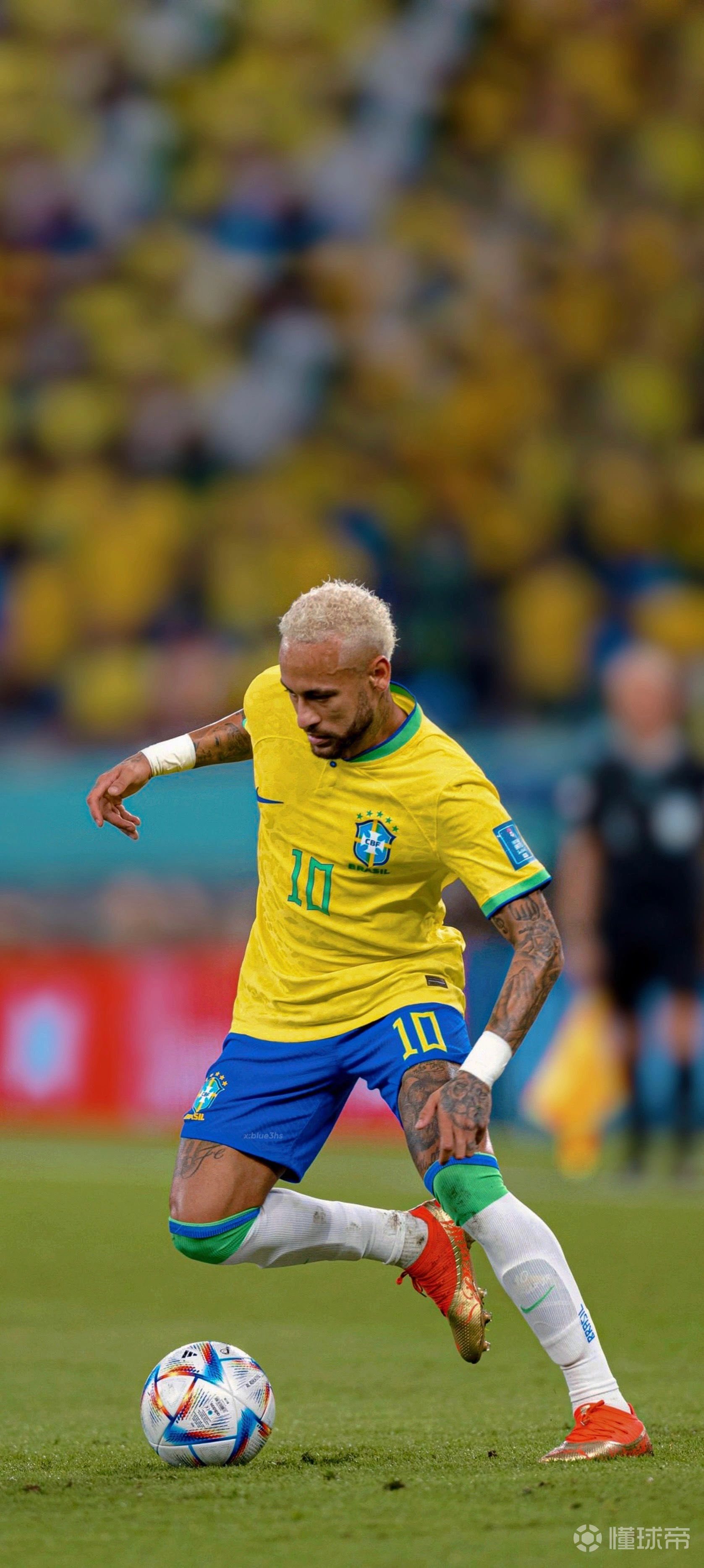 弗兰克：克罗地亚队成功的原因是团结；我曾看着魔笛比赛长大（弗兰克：团结成就克罗地亚；我看着魔笛踢球长大）