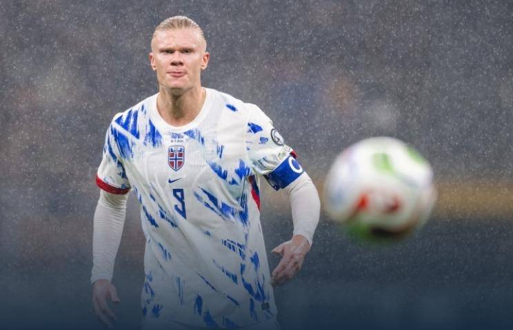 意天空：迪乌夫在国米逐渐展现影响力，或成邓弗里斯合适替补（意天空：迪乌夫在国米渐入佳境，有望出任邓弗里斯理想替补）